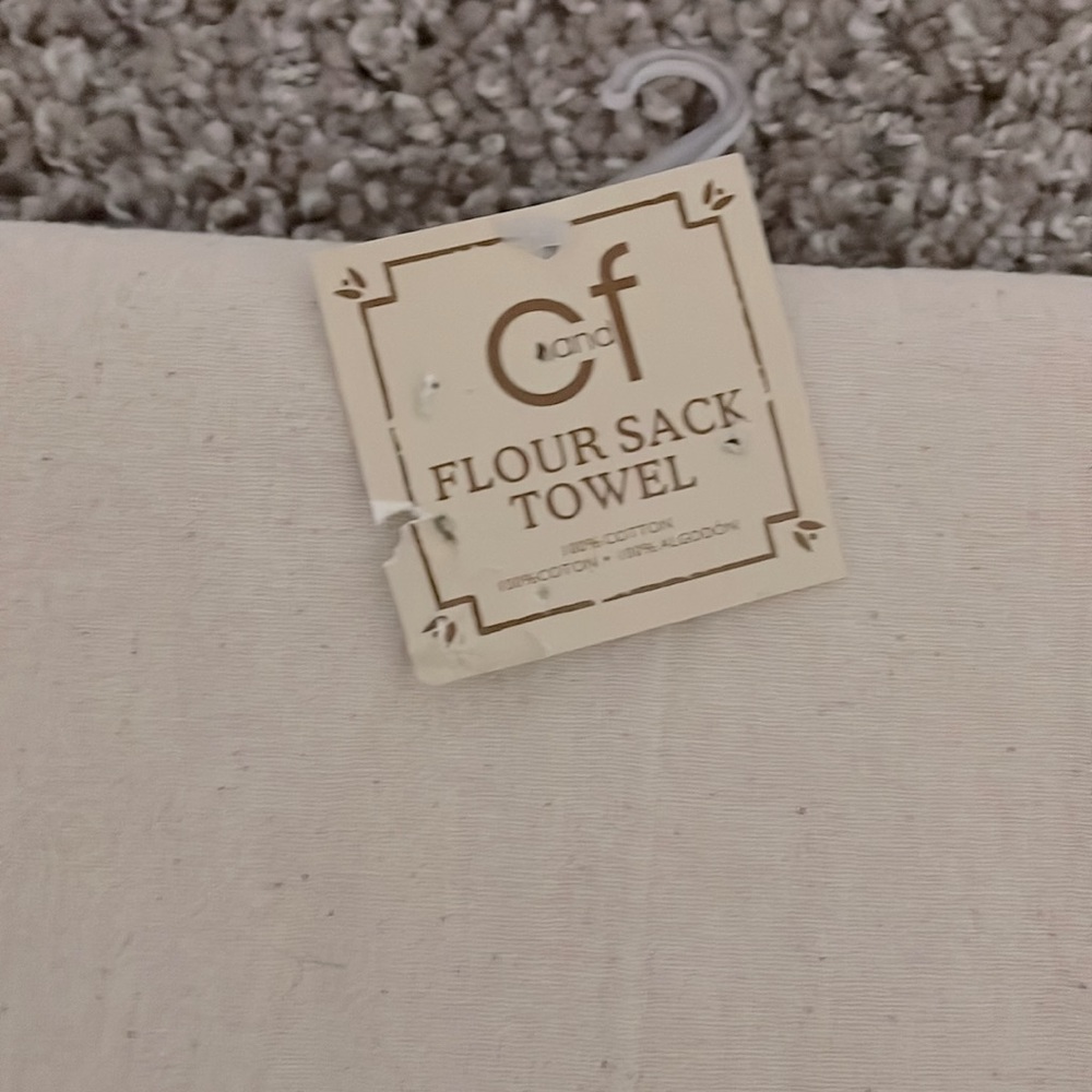 C&F HOME EMBROIDERED PUMPKIN HAND TOWEL - Picture 6 of 7